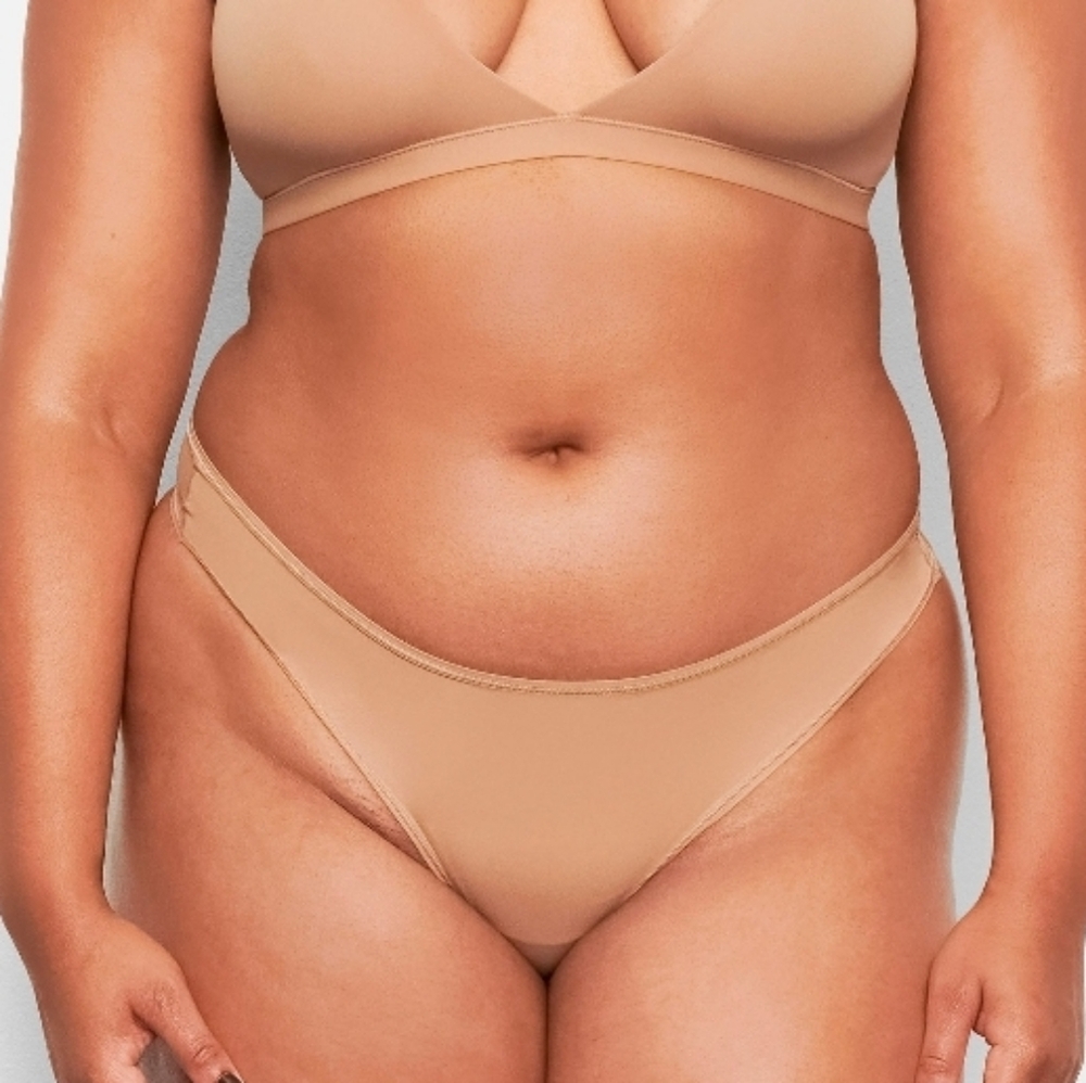 SKIMS JELLY SHEER DIPPED THONG/XL, 2X/ SIENNA/NWT